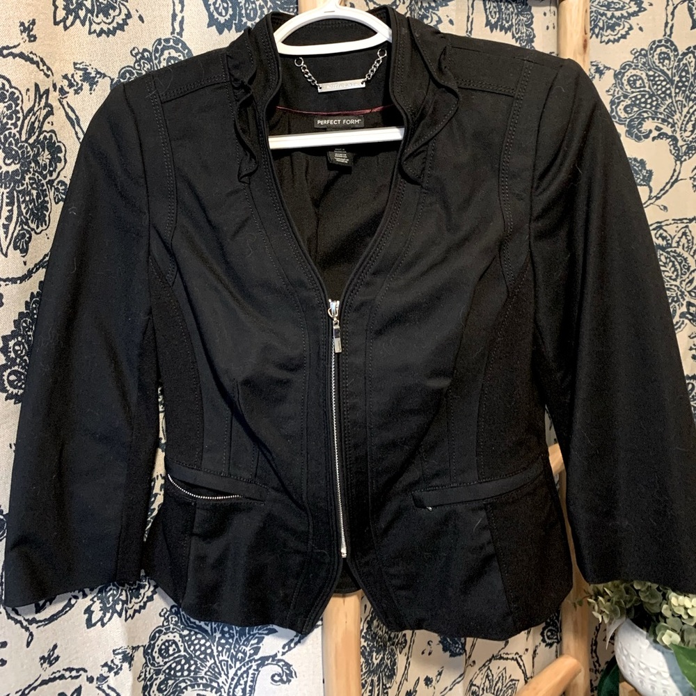 Send offer :) WHITEBLACK brand crop sleeve blazer suit